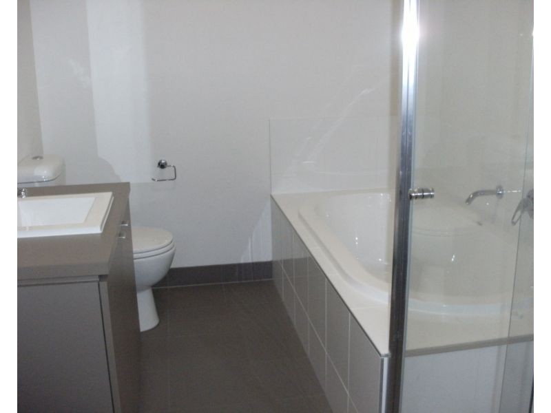 25 Newport Drive, Mulgrave VIC 3170