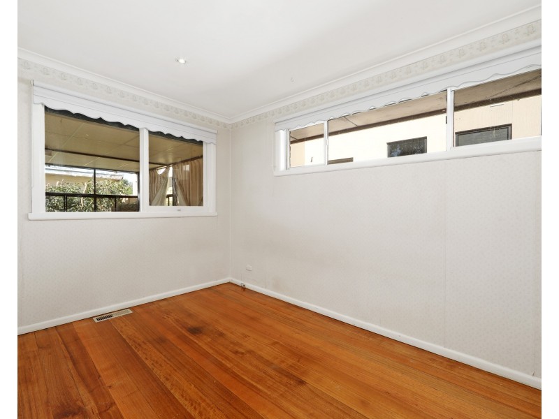 5 Highview Grove, Burwood East VIC 3151