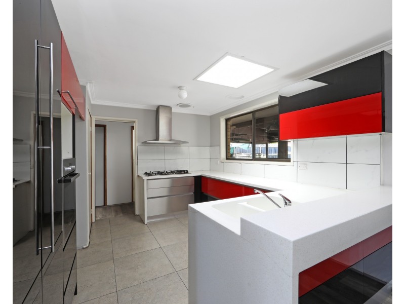 21 Hillview Avenue, Rowville VIC 3178