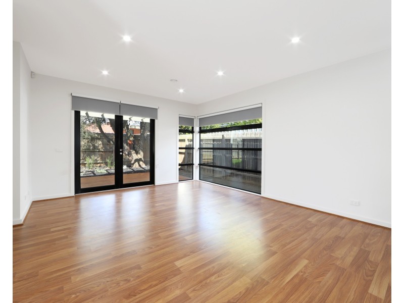 2/38 Eildon Parade, Rowville VIC 3178