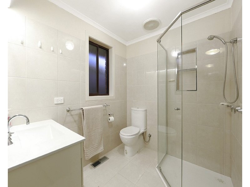 294 Dandelion Drive, Rowville VIC 3178