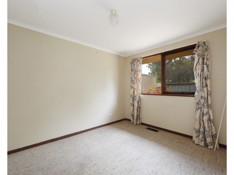 42 Willow Ave, Rowville VIC 3178