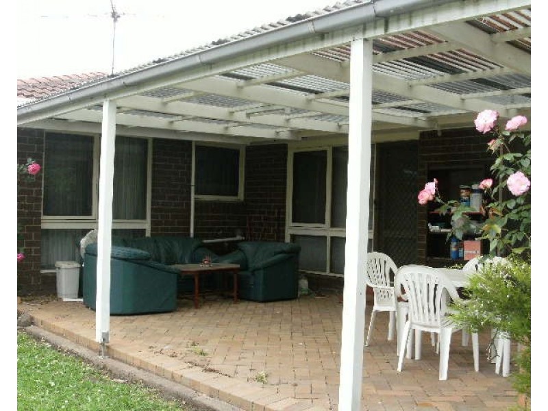 42 Willow Ave, Rowville VIC 3178