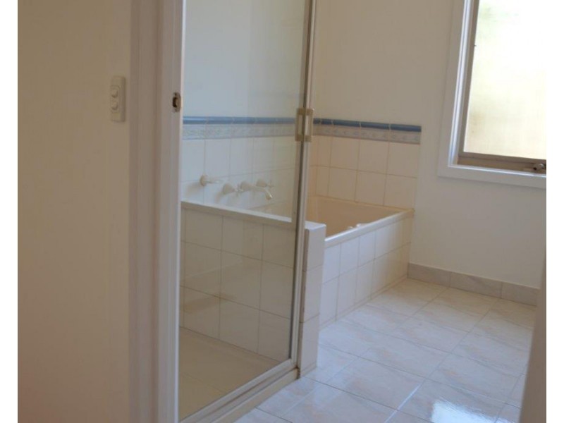 3 Maitland Close, Rowville VIC 3178