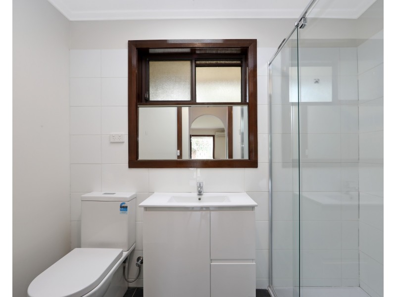 18 Thornley Close, Ferntree Gully VIC 3156