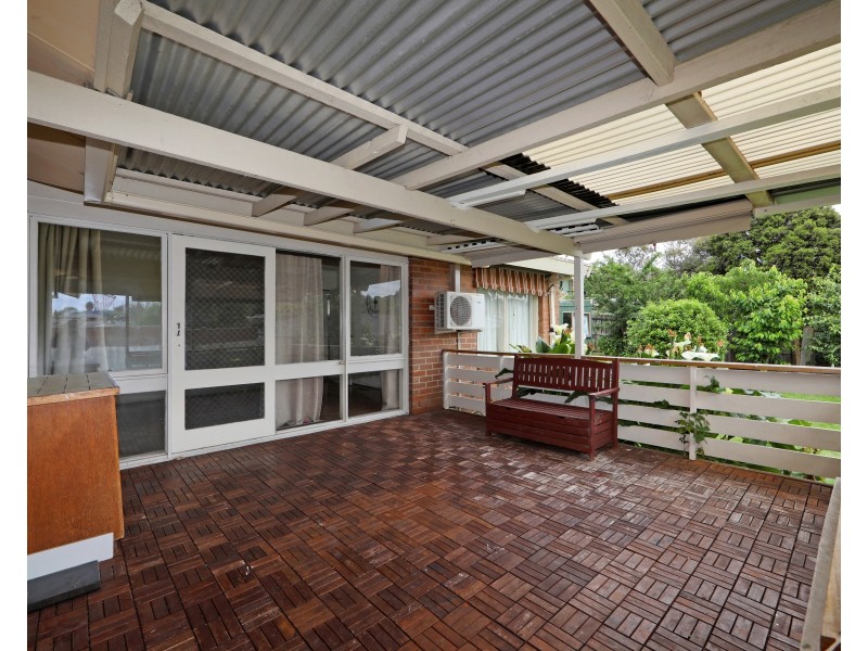 118 Outlook  Drive, Dandenong North VIC 3175