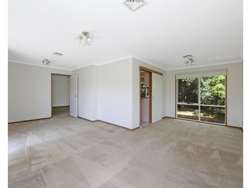 39 Vista Crescent, Rowville VIC 3178