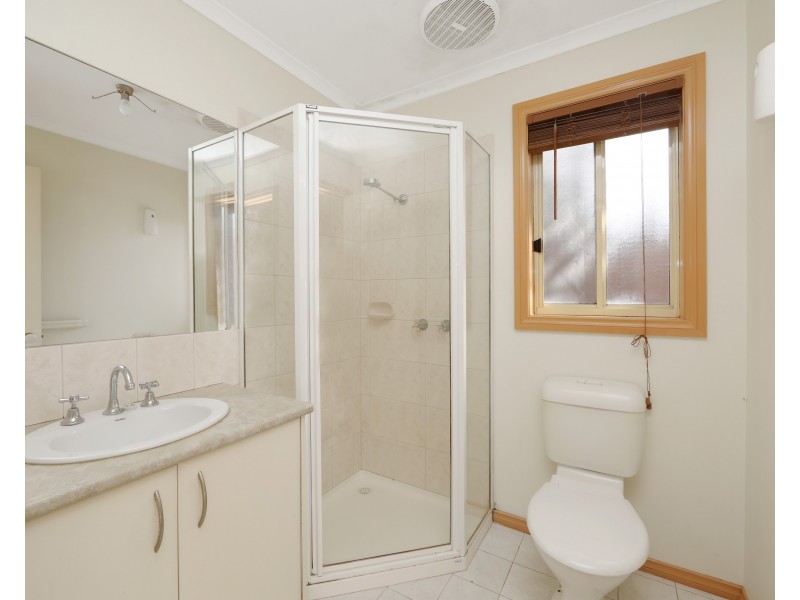 3/16 Gresford Road, Wantirna VIC 3152
