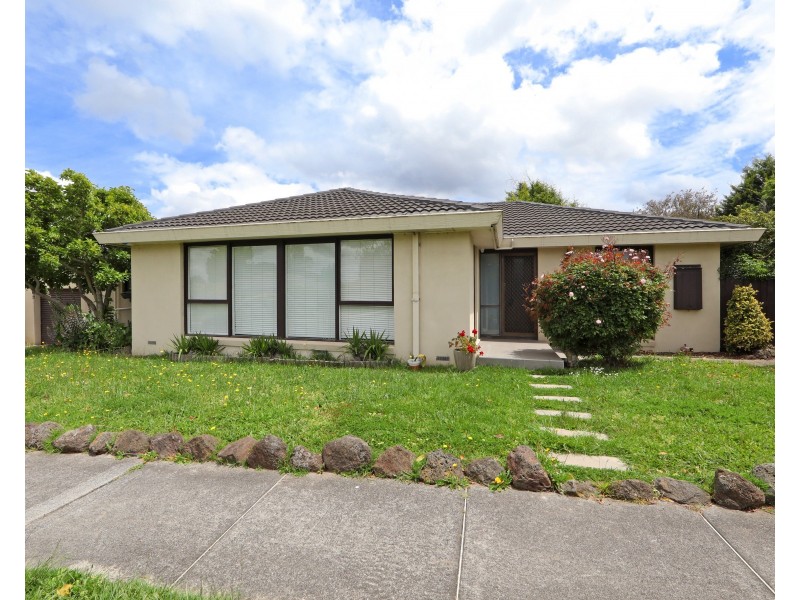 42 Tamboon Drive, Rowville VIC 3178