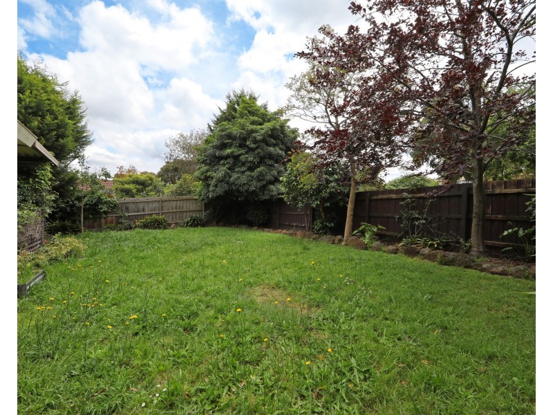 42 Tamboon Drive, Rowville VIC 3178