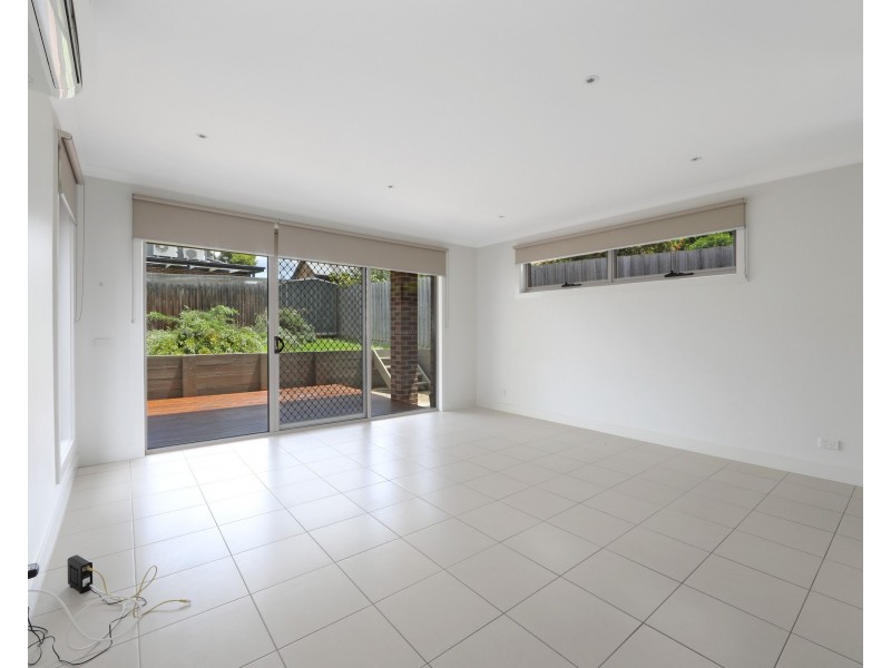 2/5 O’Connor Road, Knoxfield VIC 3180