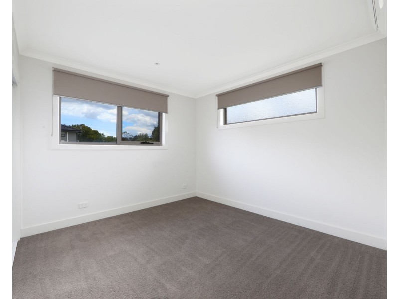 2/5 O’Connor Road, Knoxfield VIC 3180
