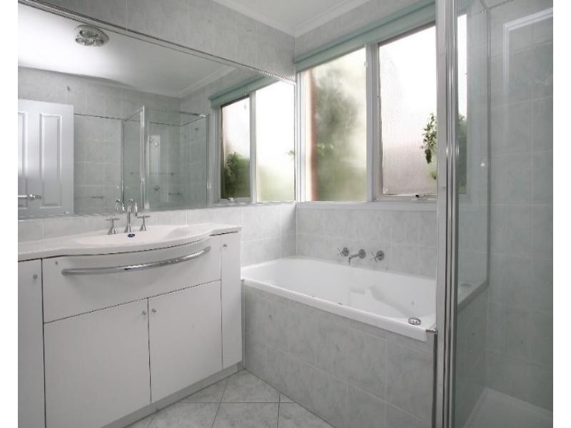 65 Clauscen Drive, Rowville VIC 3178