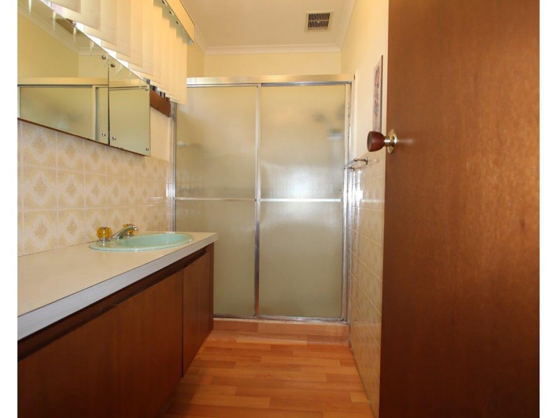 50 Bales Street, Ferntree Gully VIC 3156