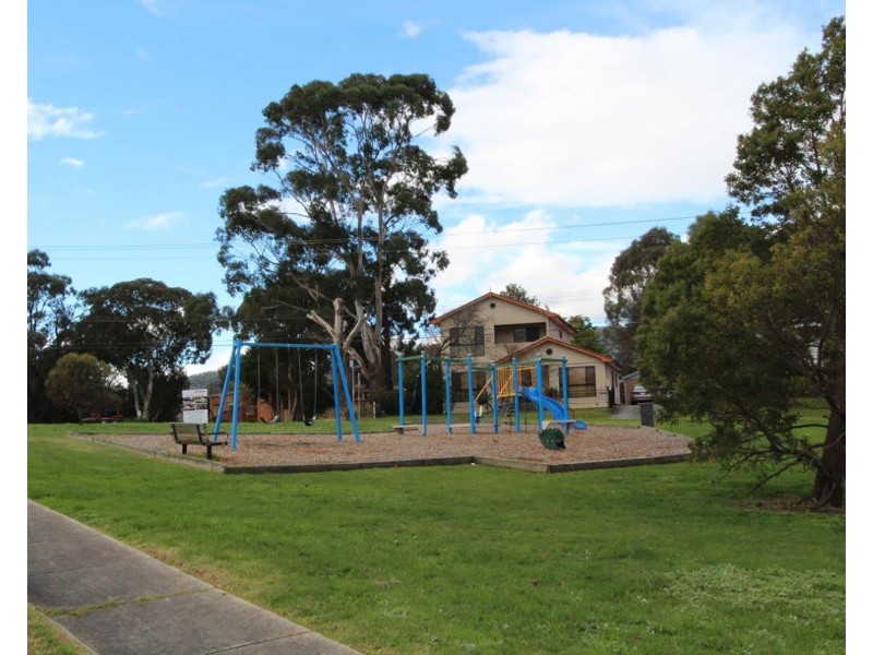 50 Bales Street, Ferntree Gully VIC 3156