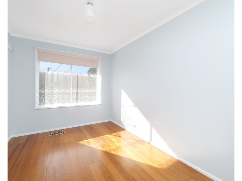 39 Waters Avenue, Upper Ferntree Gully VIC 3156