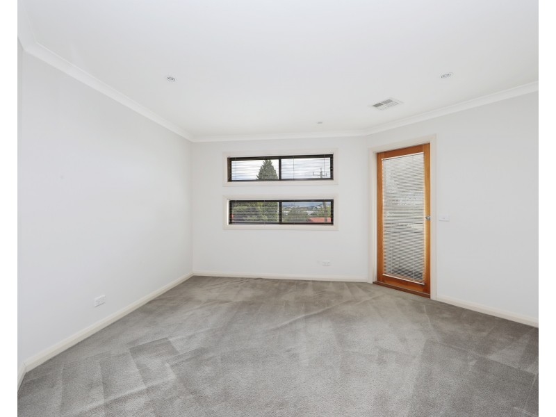3 Lakeview Avenue, Rowville VIC 3178