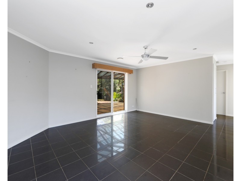 17 Sunshine Street, Rowville VIC 3178