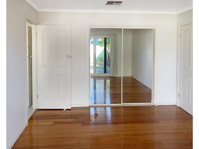 1/1080 Stud Road, Rowville VIC 3178