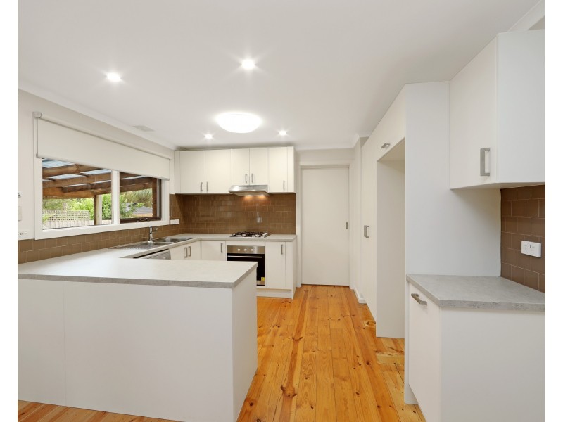 12 Celestial Court, Rowville VIC 3178