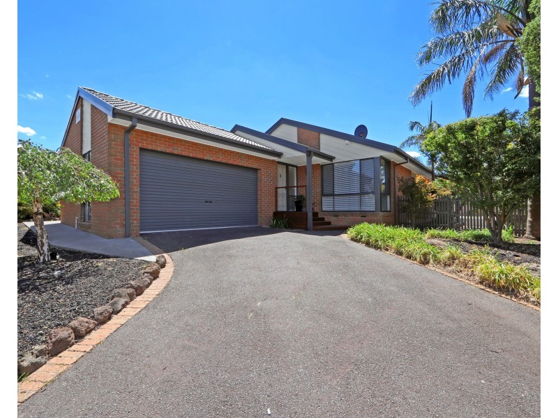 54 Airedale Way, Rowville VIC 3178