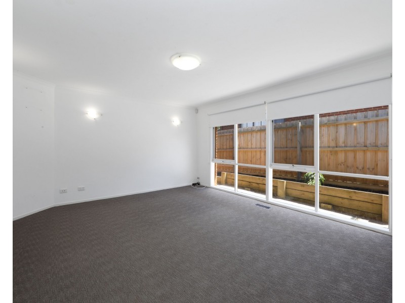 54 Airedale Way, Rowville VIC 3178