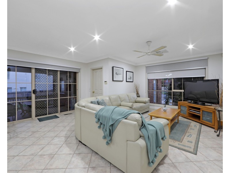 5 Finley Court, Endeavour Hills VIC 3802