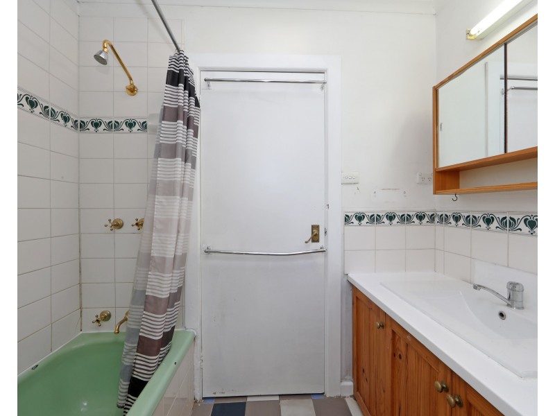 6 Johns Street, Upper Ferntree Gully VIC 3156