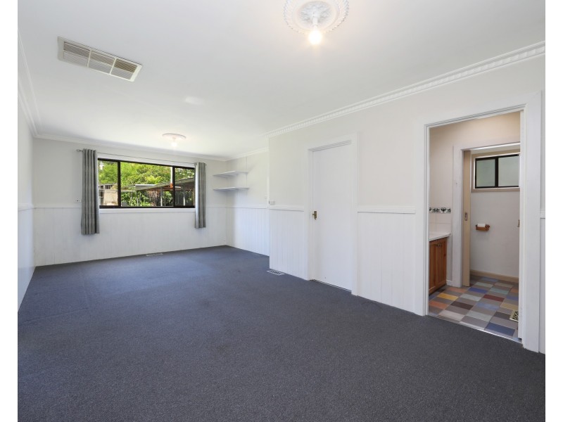 6 Johns Street, Upper Ferntree Gully VIC 3156