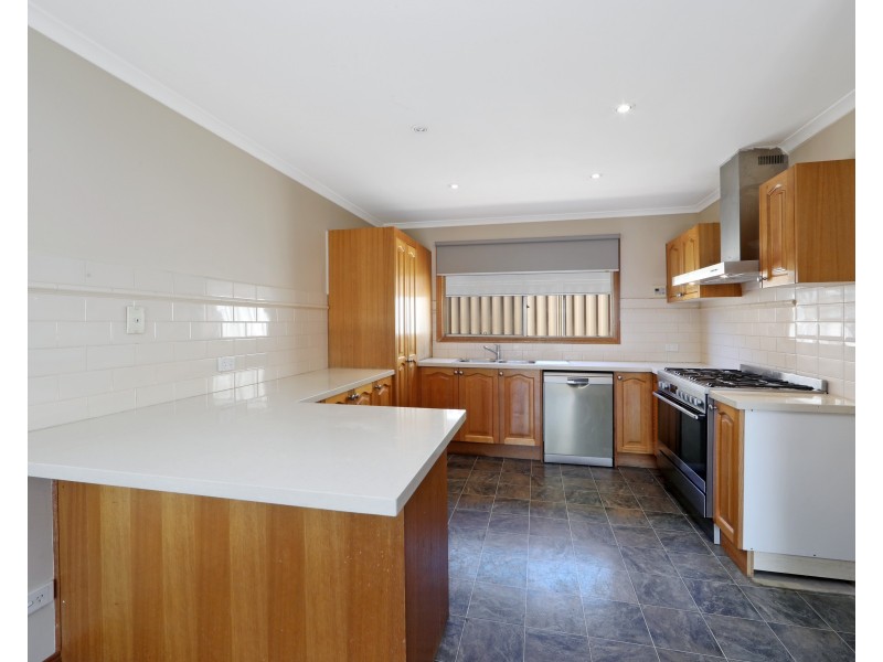 10 Elaine Place, Rowville VIC 3178