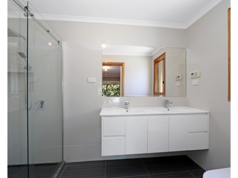 10 Elaine Place, Rowville VIC 3178