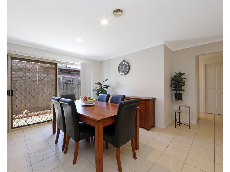 4 Rosebank Court, Rowville VIC 3178