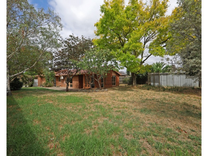 19 Cooper Road, Rowville VIC 3178