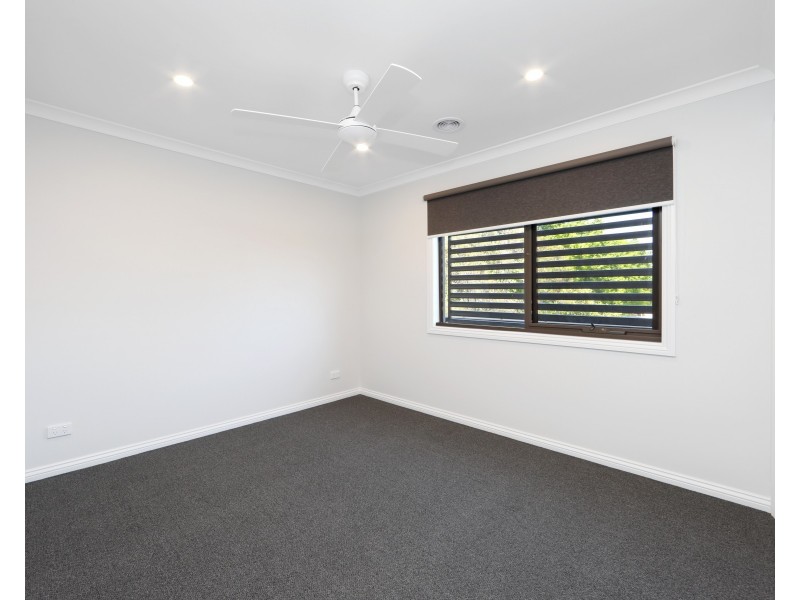6 Wildflower Place, Kilsyth VIC 3137