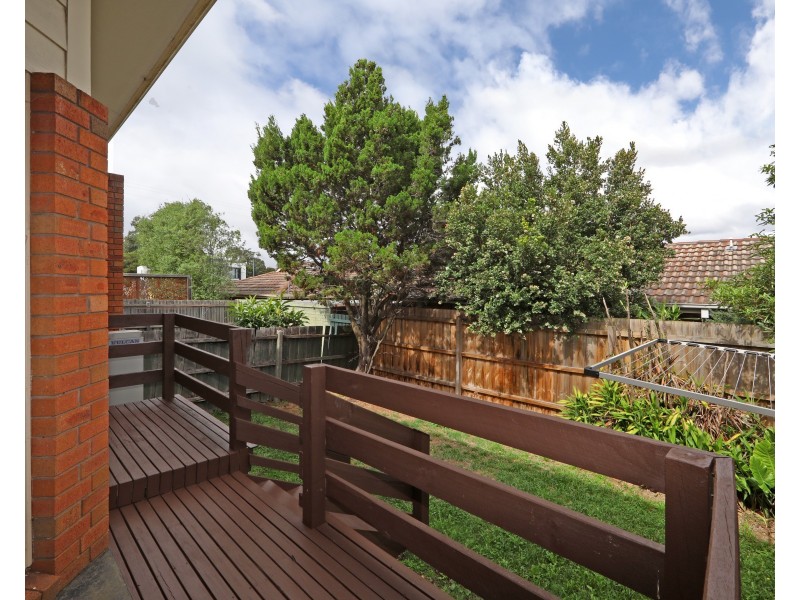 15/9-13 Wetherby Road, Doncaster VIC 3108
