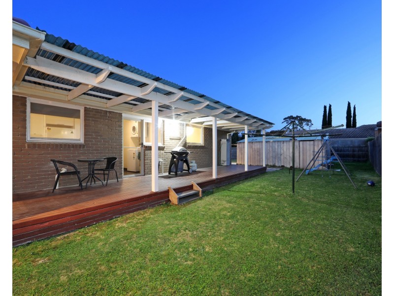 258 Windermere Drive, Ferntree Gully VIC 3156