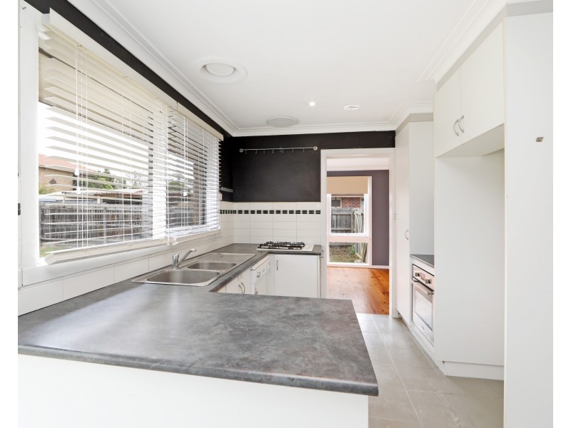 25 Elliot Street, Knoxfield VIC 3180