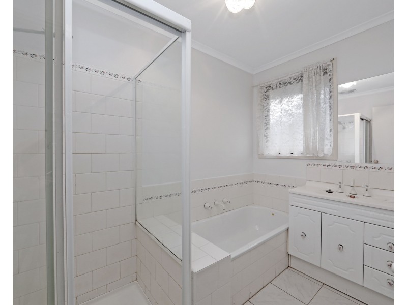 156 Taylors Lane, Rowville VIC 3178