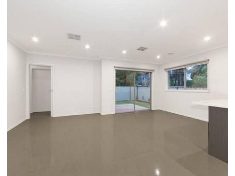 2/88 Loretto Avenue, Ferntree Gully VIC 3156