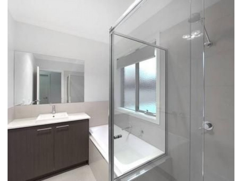 2/88 Loretto Avenue, Ferntree Gully VIC 3156