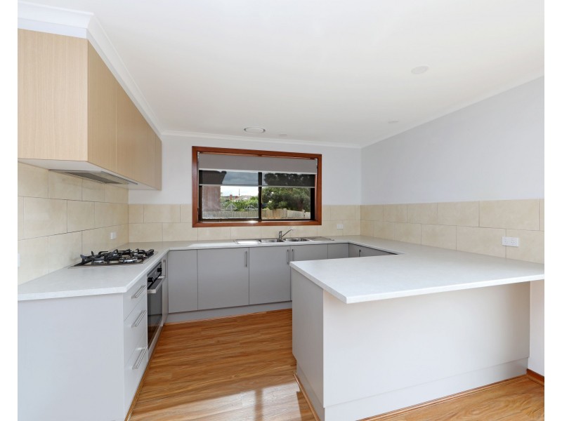 3/56 Cleeland  Street, Dandenong VIC 3175