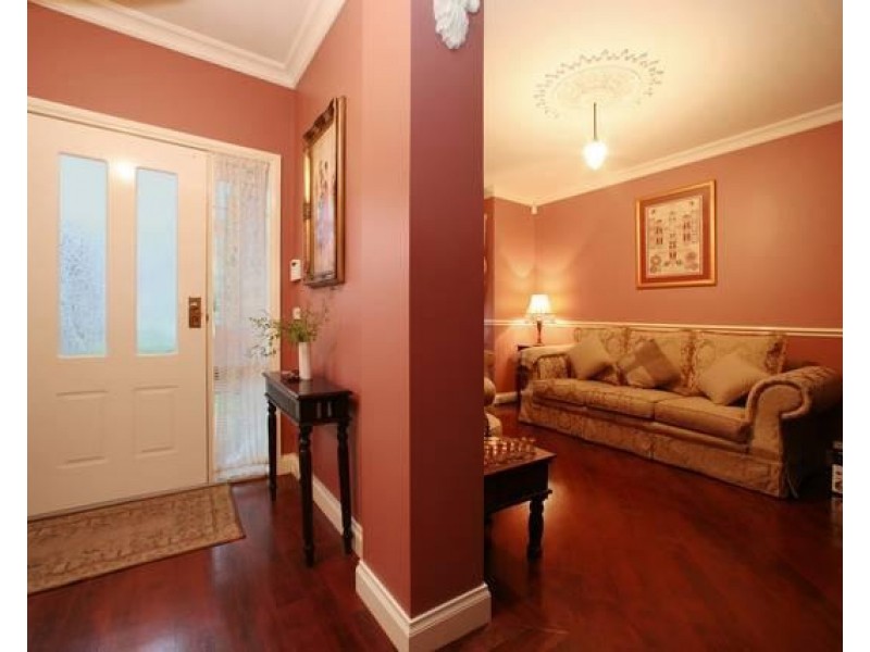 2/14 Yvette Drive, Rowville VIC 3178