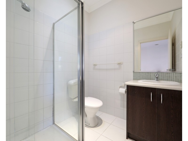 2/28 Burchall Crescent, Rowville VIC 3178