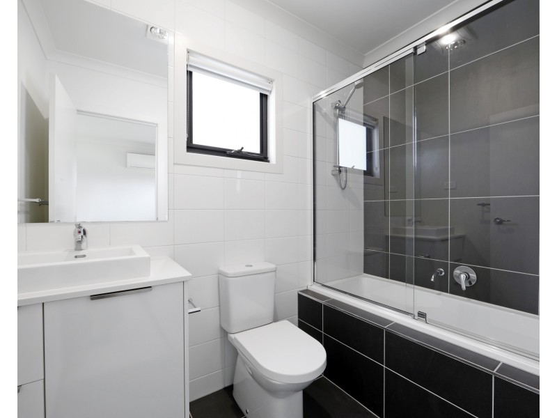 5/7 Saltbush Court, Rowville VIC 3178