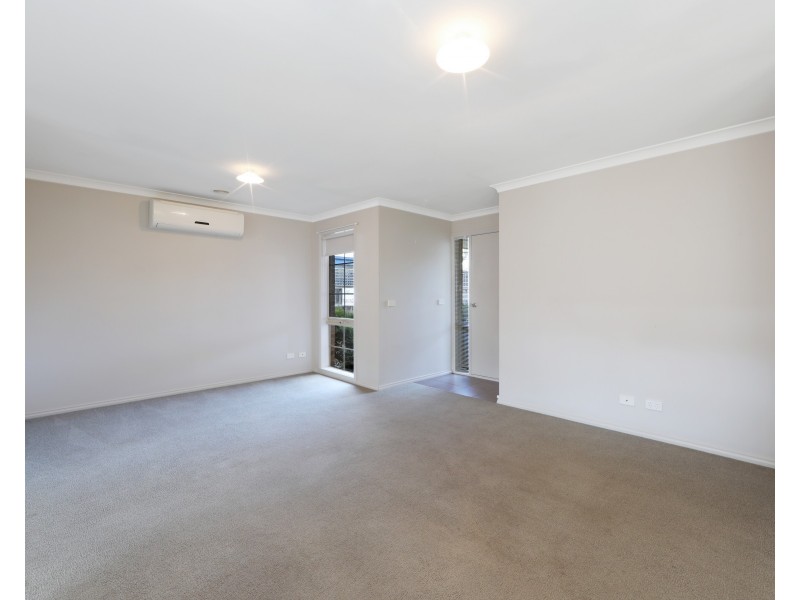 2/74 Willow Avenue, Rowville VIC 3178