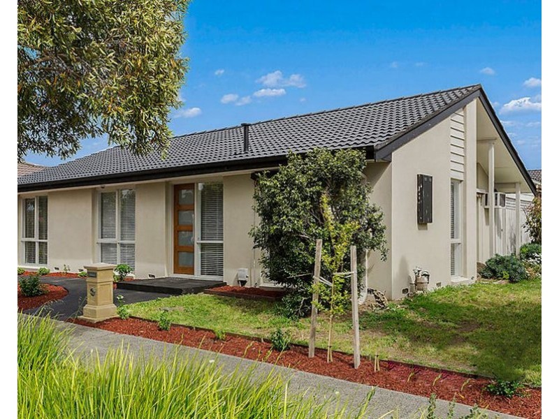 1 Spruce Drive, Rowville VIC 3178