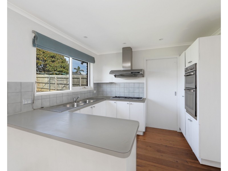 60 Anthony Drive, Lysterfield VIC 3156