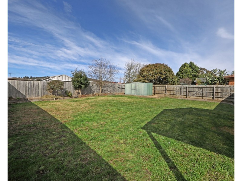 60 Anthony Drive, Lysterfield VIC 3156