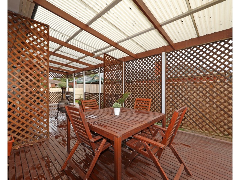 382 Dandelion Drive, Rowville VIC 3178