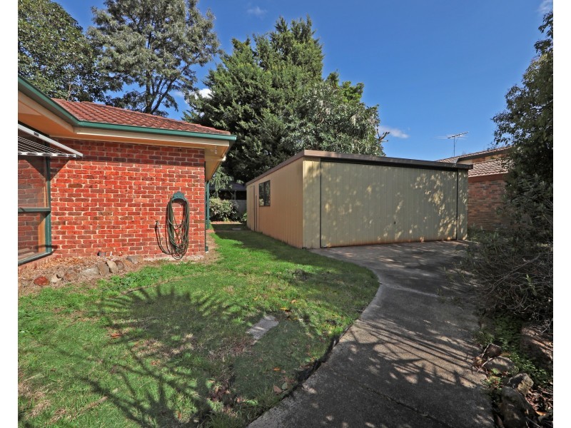 11 Willow Avenue, Rowville VIC 3178
